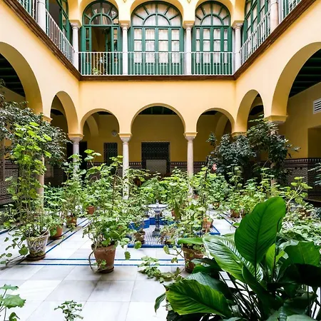 Holidays Isbilia Centro By Valcambre Seville Exterior photo