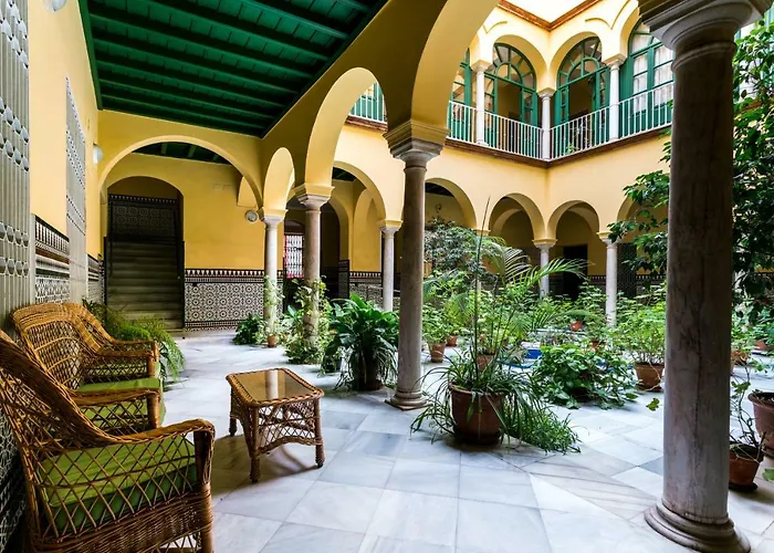 Holidays Isbilia Centro By Valcambre